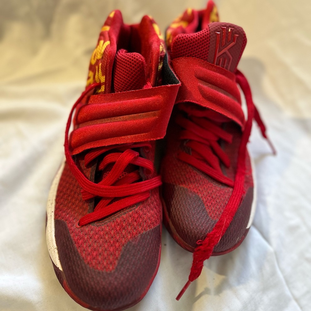 Kids Red Basketball Shoes